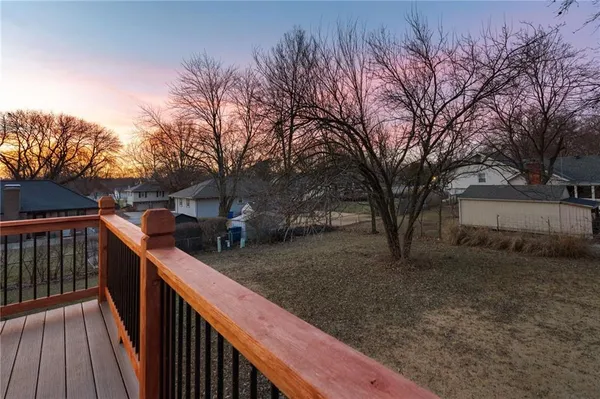 $379,000 | 2312 Northeast 72nd Street, Kansas City, MO 64118