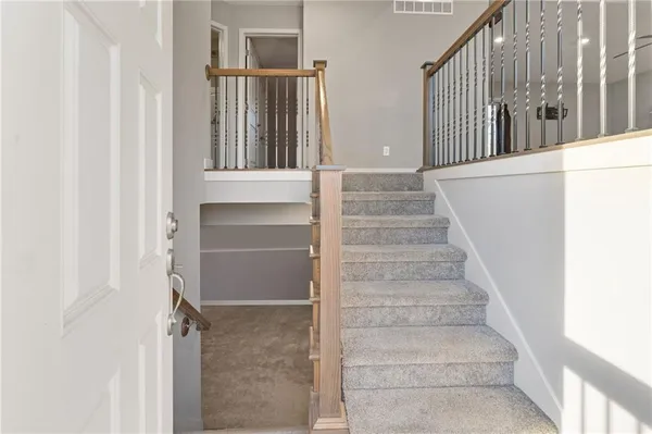 $379,000 | 2312 Northeast 72nd Street, Kansas City, MO 64118