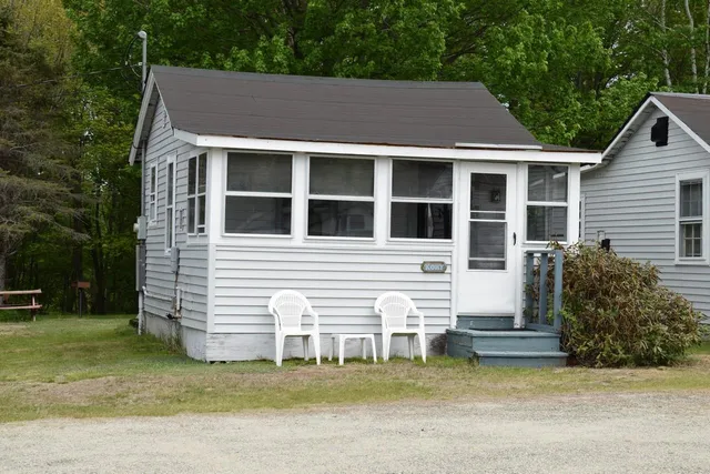 $420,000 | 364 Highway 3, Carroll, NH 03595