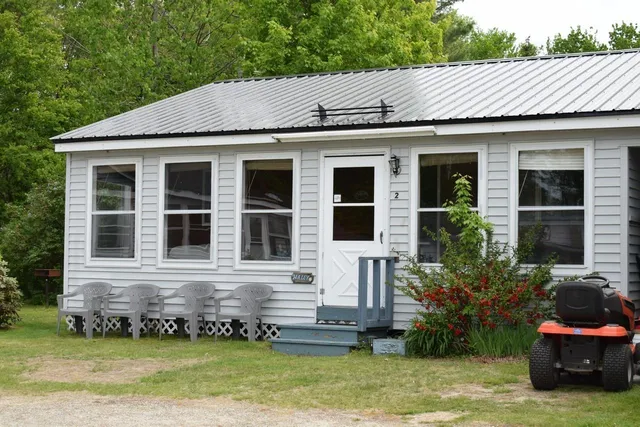 $420,000 | 364 Highway 3, Carroll, NH 03595