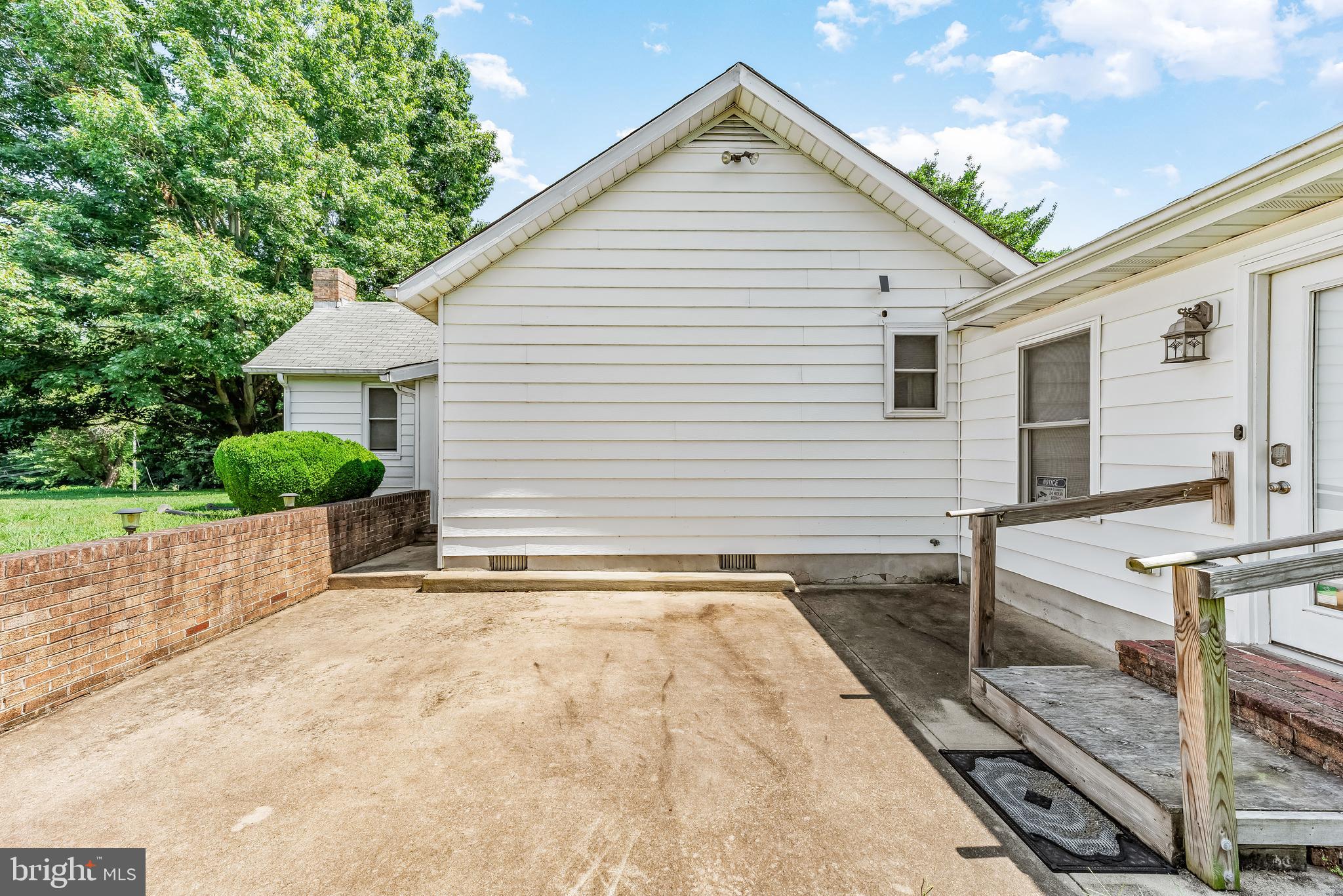 3695 Plum Point Road Huntingtown, MD 20639 - Photo 10 of 27 This walk-out patio is literally a blank canvas!