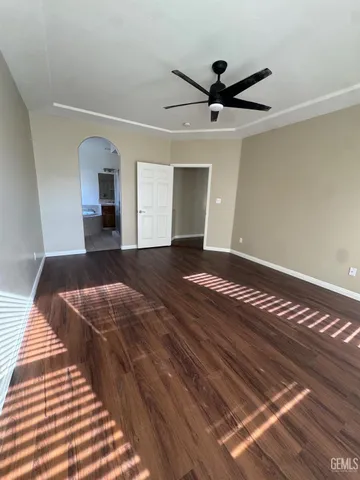 a view of a livingroom with a fireplace