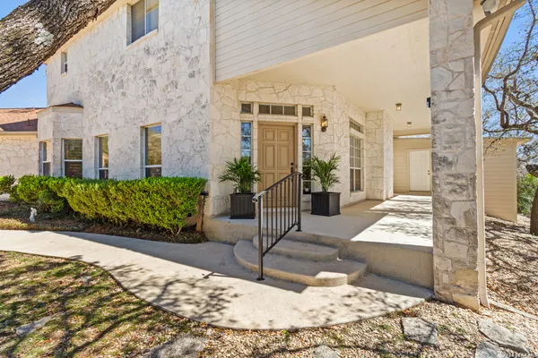 $715,000 | 10219 Rafter O Trail, Helotes, TX 78023