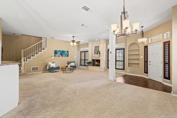 a view of an empty room and window