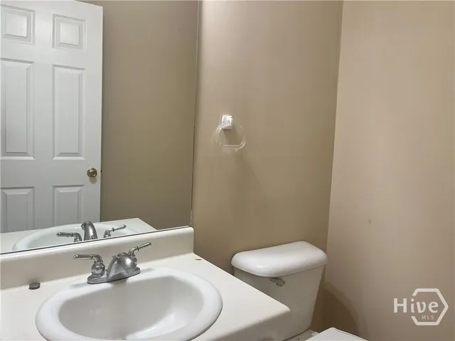 $1,600 | 124 Aubrey Trail, Richmond Hill, GA 31324