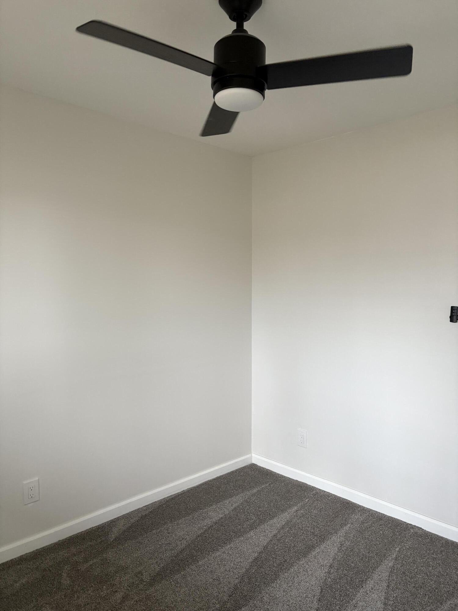 2200 Sheick Road Monroe, MI 48162 - Photo 12 of 16 IMG_1415