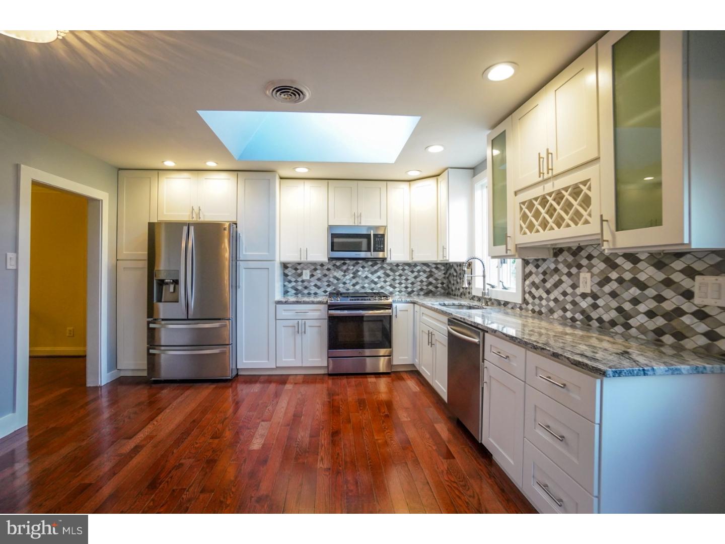 1169 Mettler Road Huntingdon Valley, PA 19006 - Photo 7 of 25 Kitchen