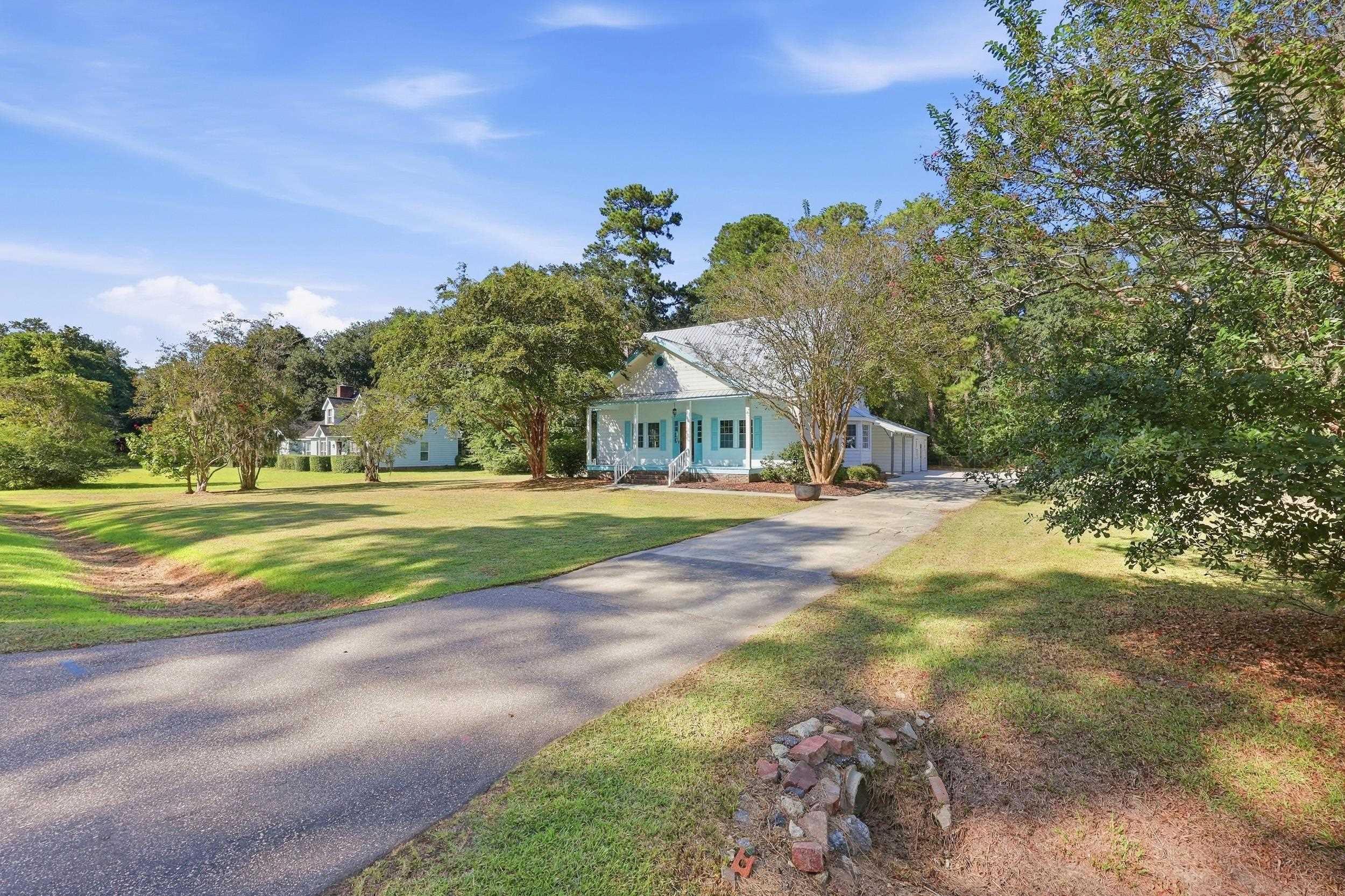 815 3rd Avenue Georgetown, SC 29440 - Photo 2 of 65 Gallery Image 2