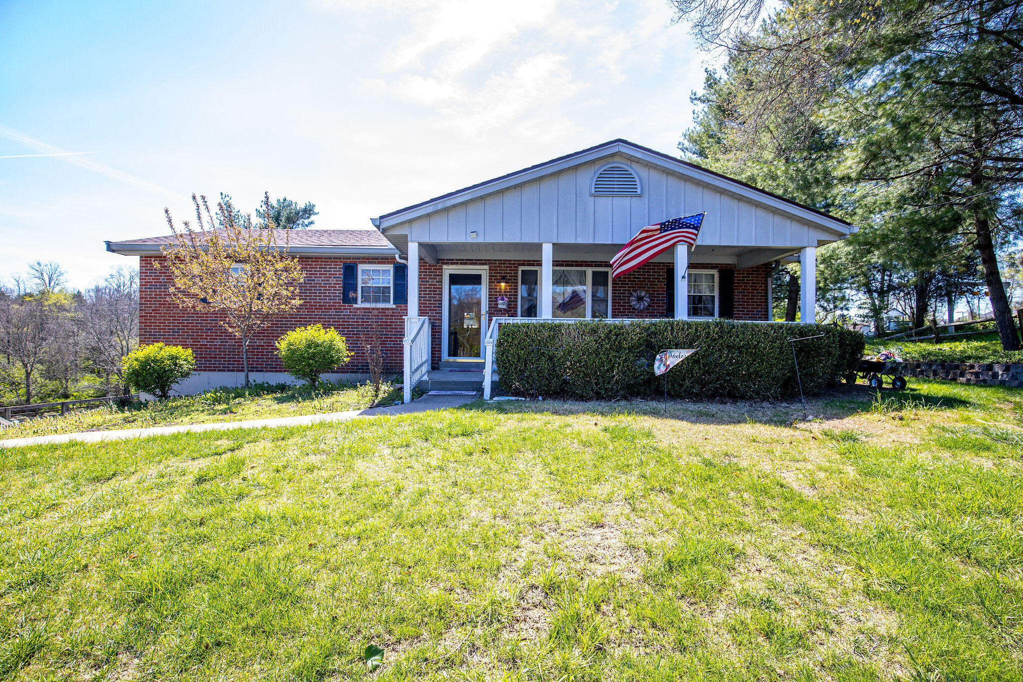 2487 Grandview Road Alexandria, KY 41001 - Photo 1 of 29 Gallery Image 1