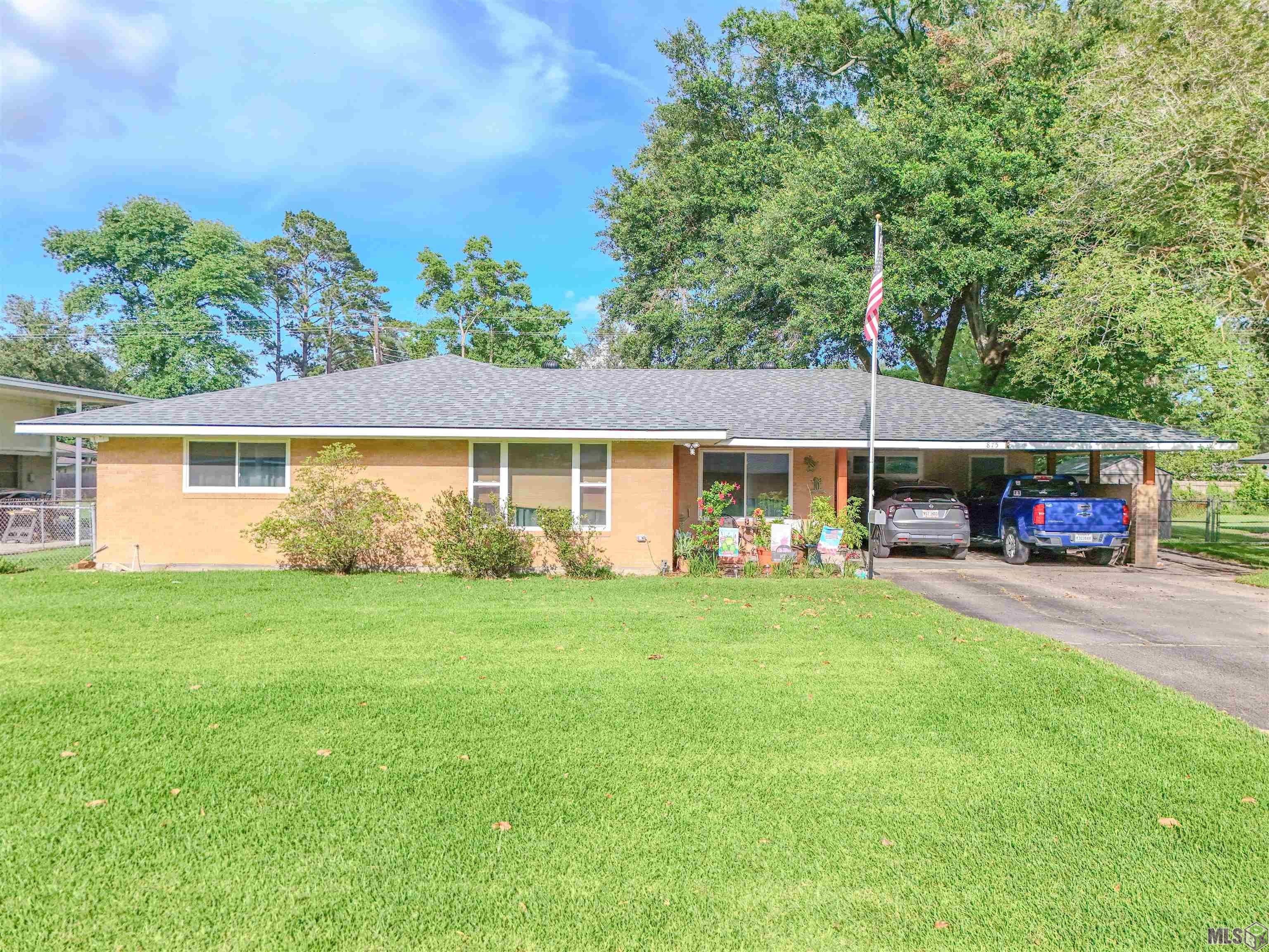 875 Woodhaven Street Baton Rouge, LA 70815 - Photo 1 of 15