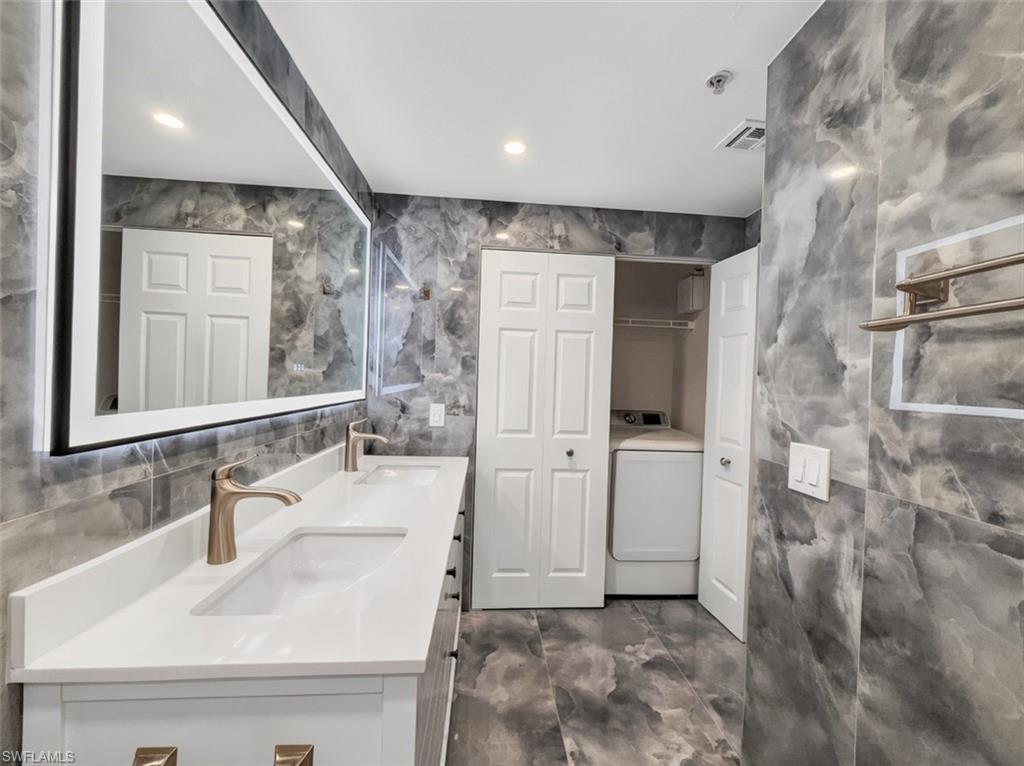 1235 Reserve Way, Unit 5 Naples, FL 34105 - Photo 21 of 38