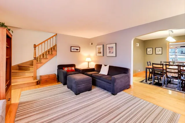 $419,000 | 5948 West Wilson Avenue, Chicago, IL 60630