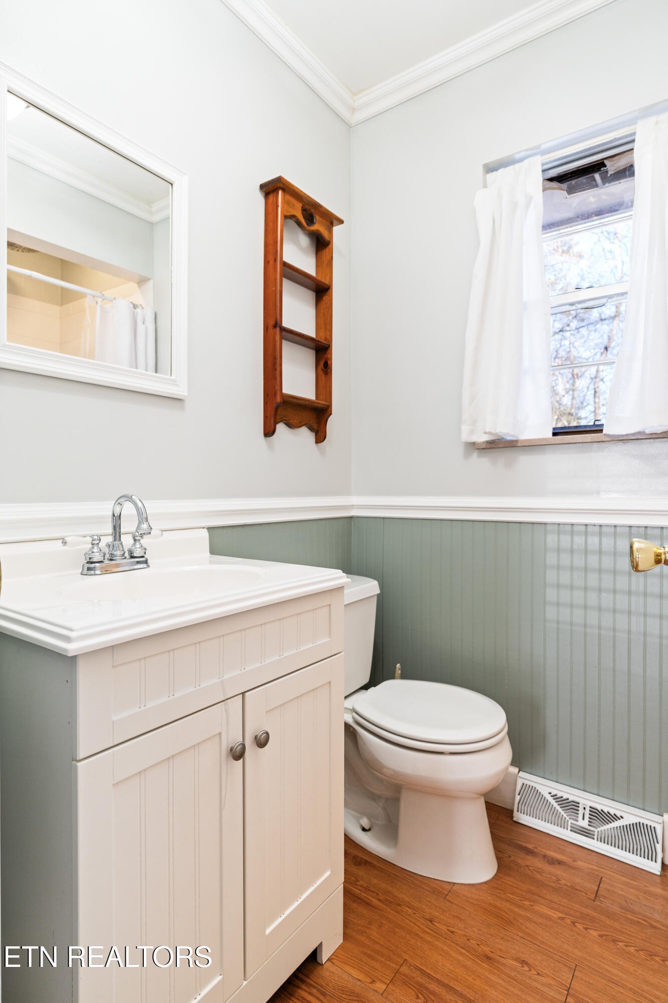 5009 Sunset Road West Knoxville, TN 37914 - Photo 13 of 37 Gallery Image 13