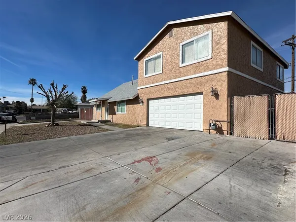 $2,995 | 5075 San Anselmo Street, Las Vegas, NV 89120