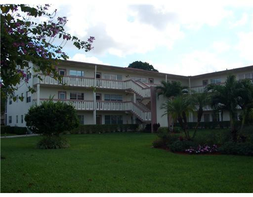 335 Preston H 3350, Unit 335 Boca Raton, FL 33434 - Photo 1 of 25 Exterior Front