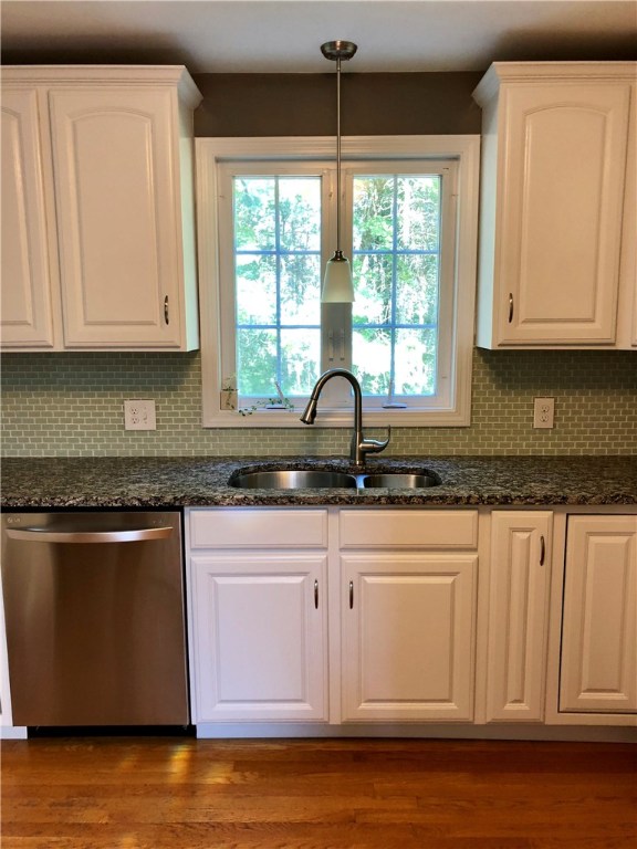 526 Hill Farm Road Coventry, RI 02816 - Photo 6 of 40