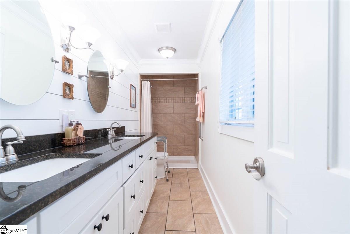 360 Taylor Road Greer, SC 29651 - Photo 21 of 32 Gallery Image 21