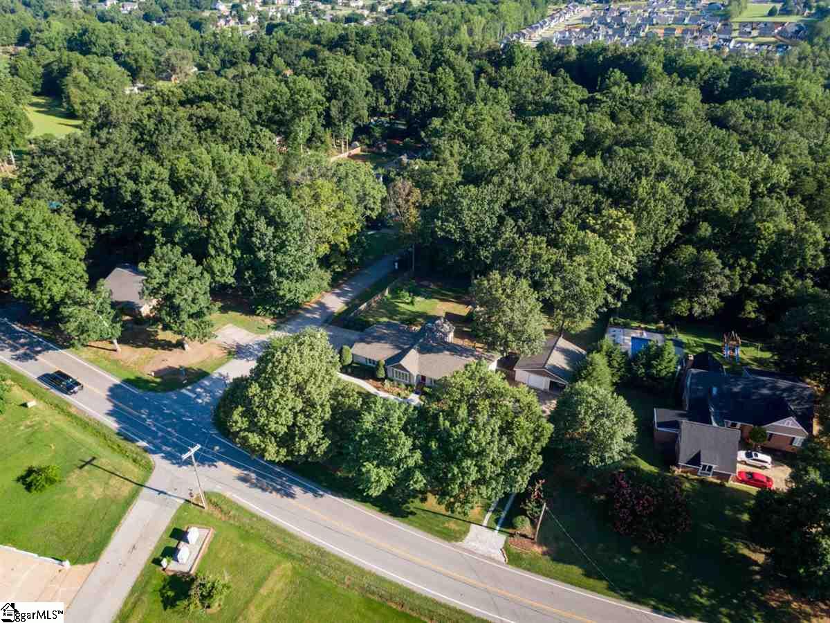 360 Taylor Road Greer, SC 29651 - Photo 26 of 32 Gallery Image 26