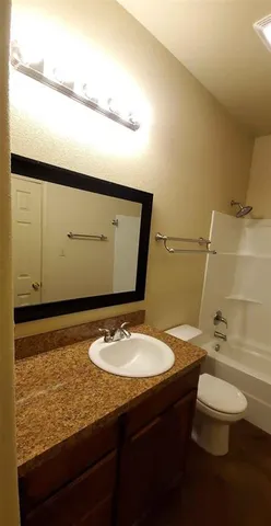 $1,350 | 3705 Mandy Drive, Unit 1, Granbury, TX 76048