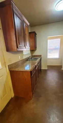 $1,350 | 3705 Mandy Drive, Unit 1, Granbury, TX 76048