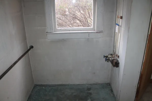 $86,900 | 1012 Crescent Street Northwest, Roanoke, VA 24017