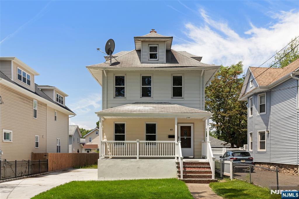 40 Teaneck Road Ridgefield Park, NJ 07660 - Photo 2 of 23