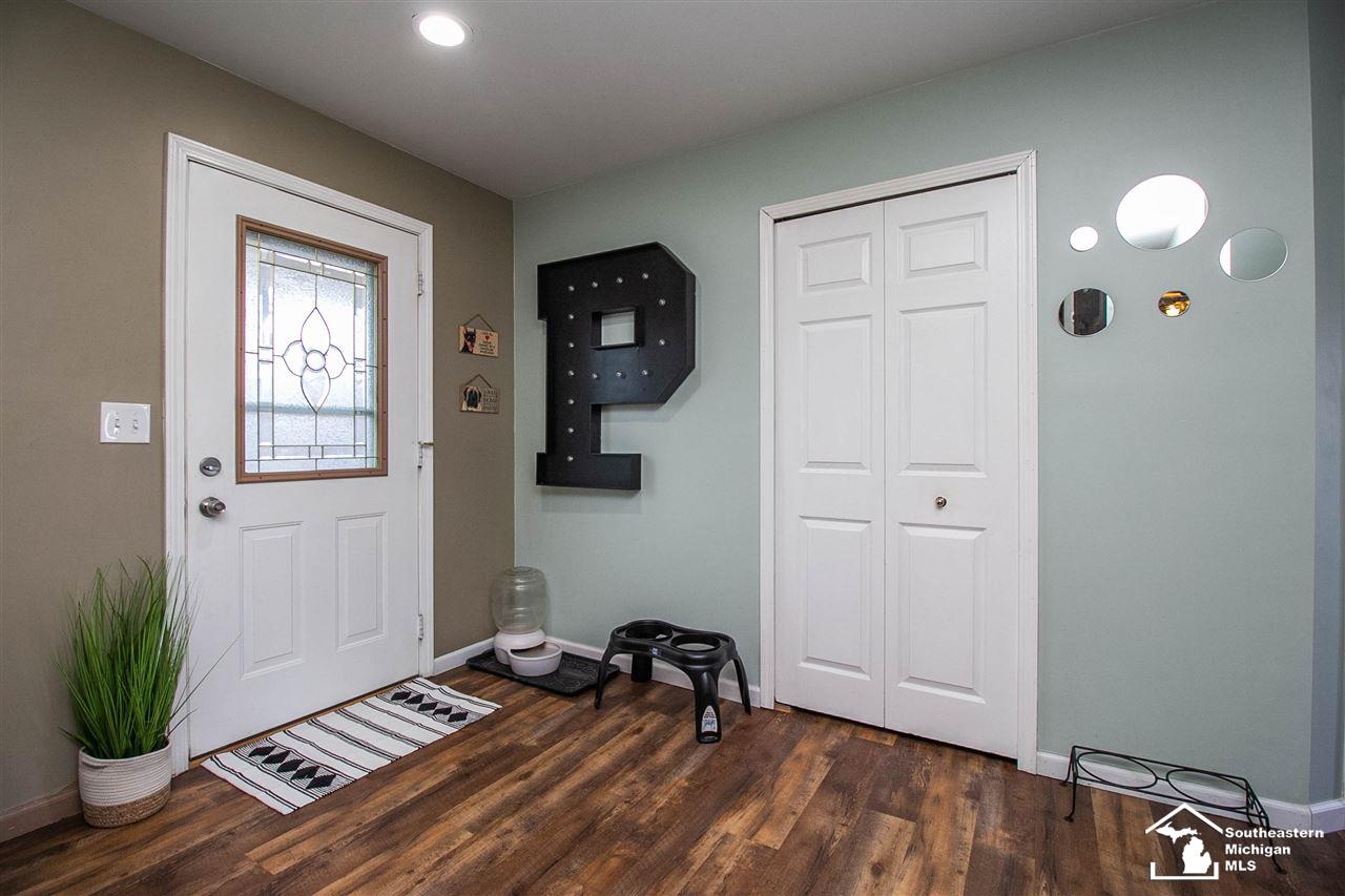 20323 Haggerty Road Belleville, MI 48111 - Photo 7 of 37