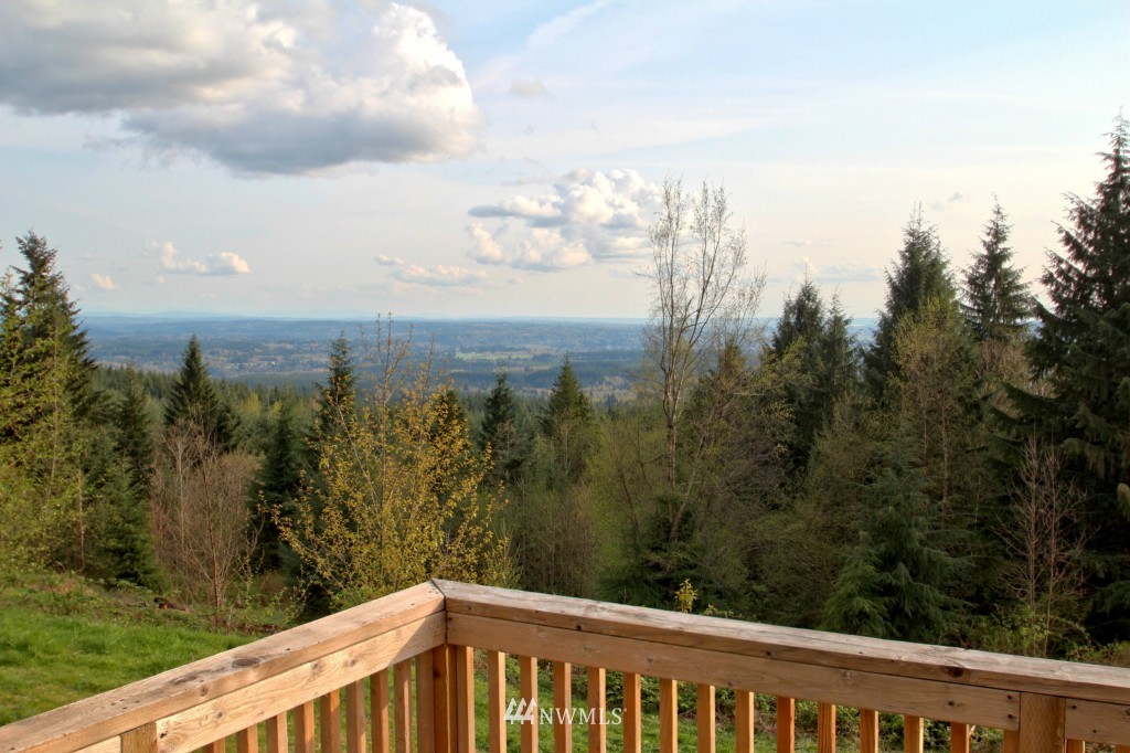 9515 North Cedarvale Loop Road Arlington, WA 98223 - Photo 8 of 16 Gallery Image 8