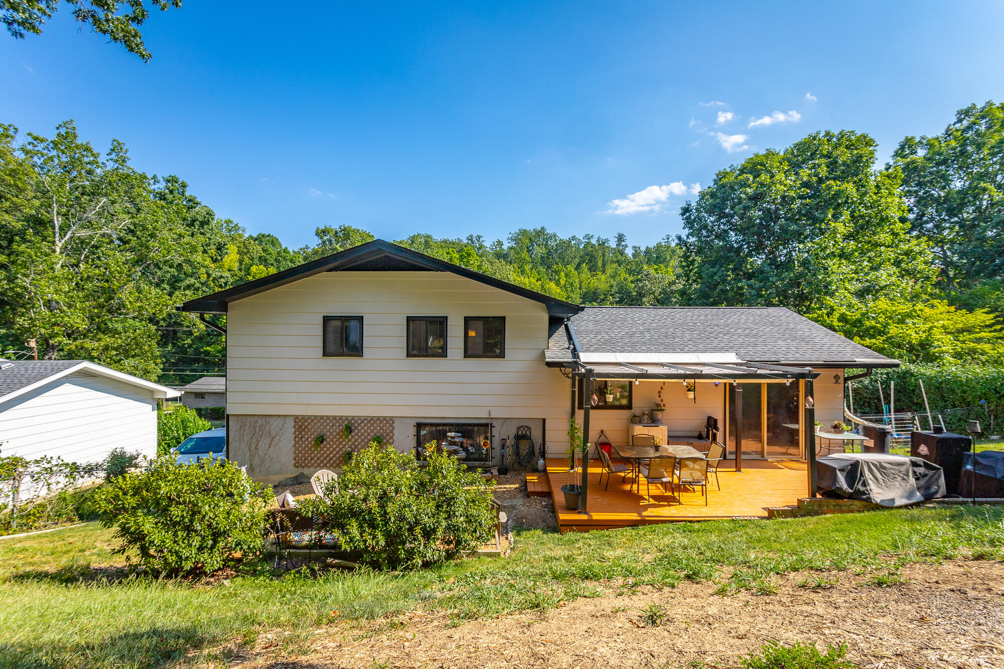 805 Ely Road Hixson, TN 37343 - Photo 33 of 35 Back View