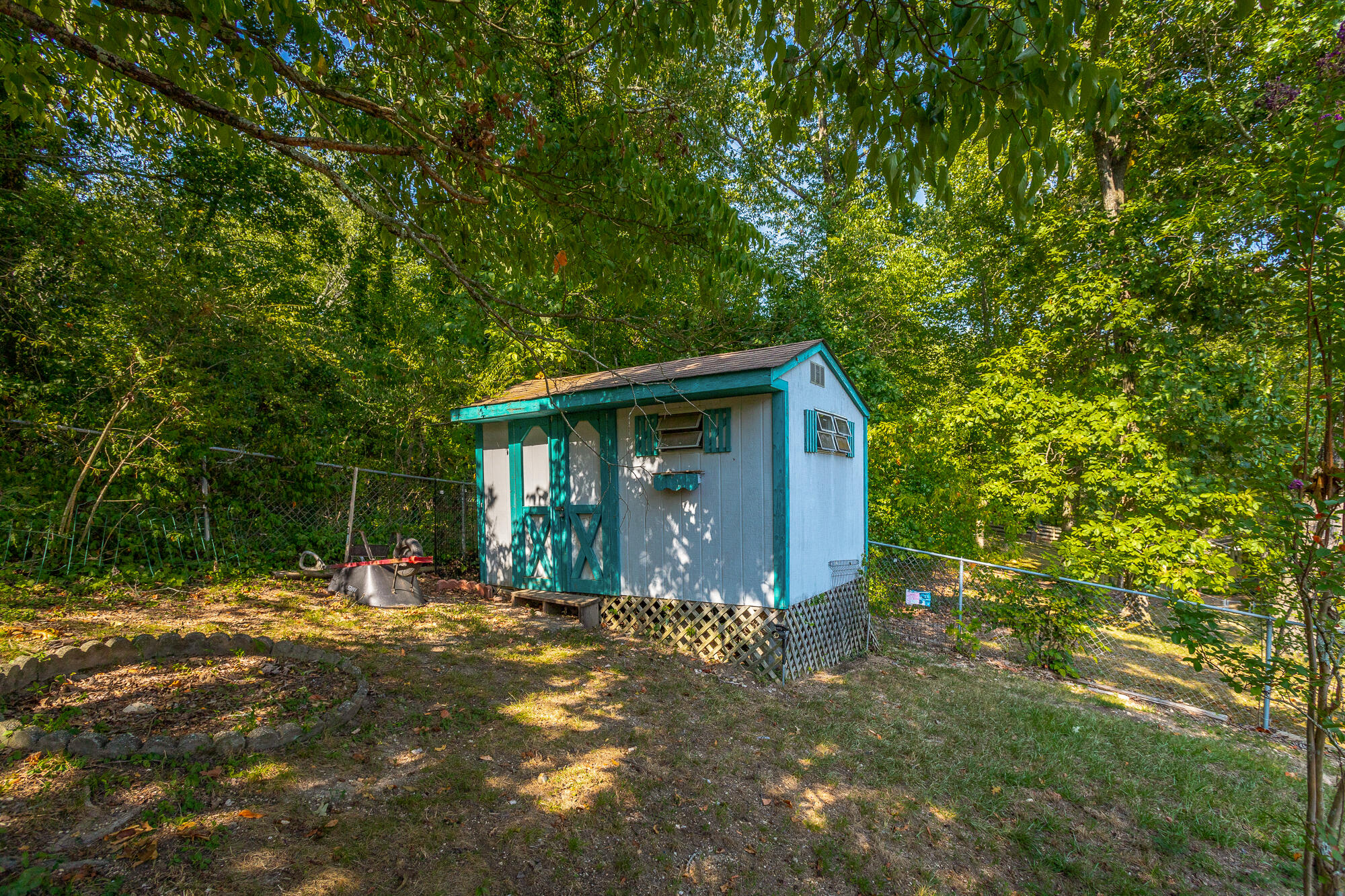 805 Ely Road Hixson, TN 37343 - Photo 35 of 35 Shed