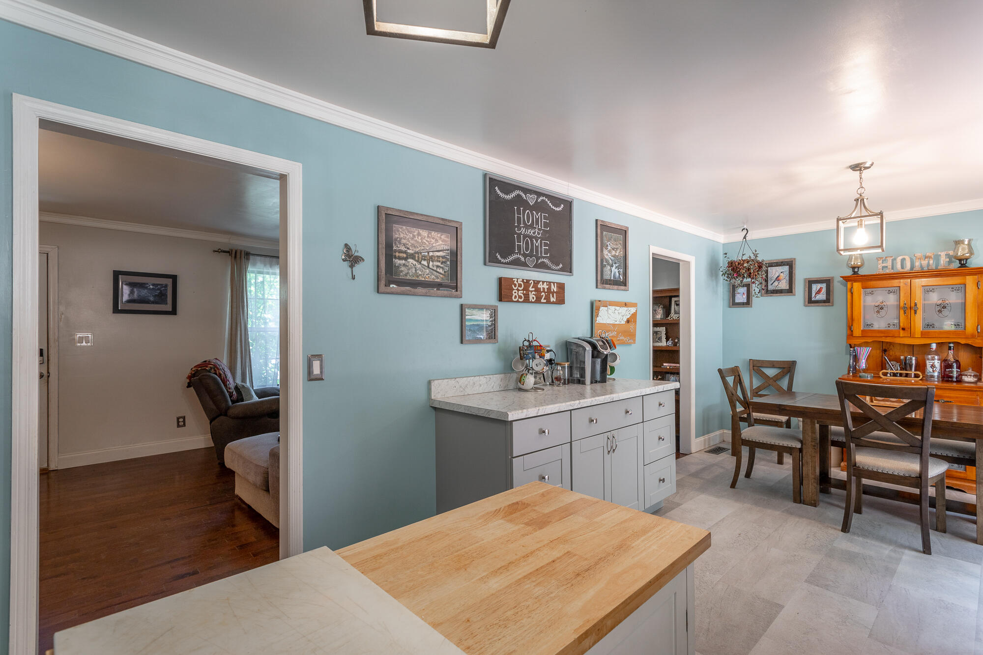 805 Ely Road Hixson, TN 37343 - Photo 7 of 35 Kitchen