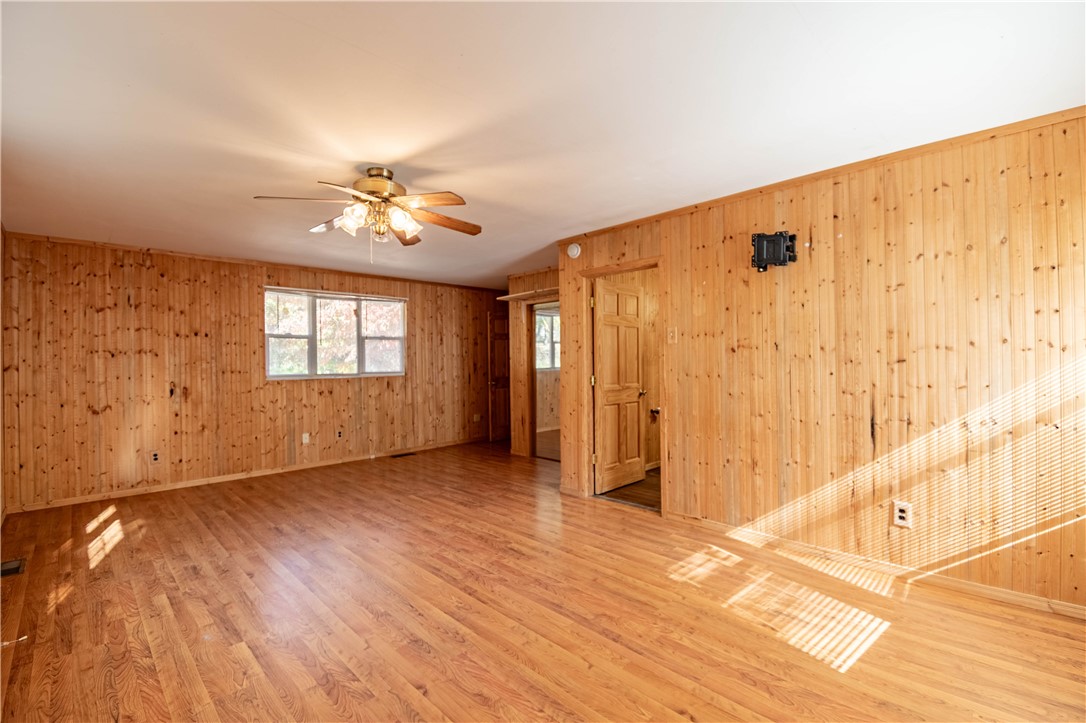 545 East Grove Road Decatur, IL 62521 - Photo 13 of 25