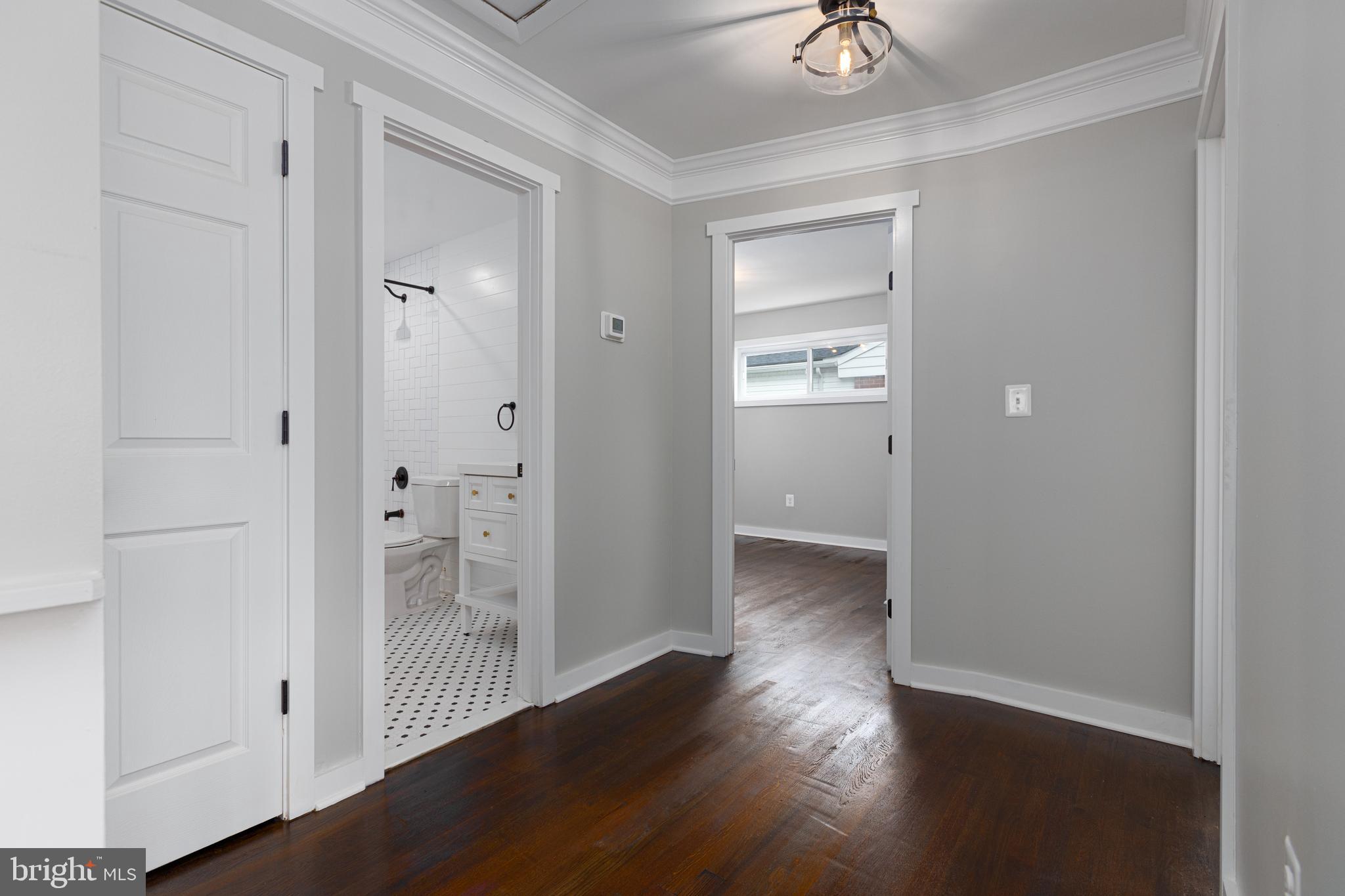 7119 Kerr Drive Springfield, VA 22150 - Photo 5 of 25