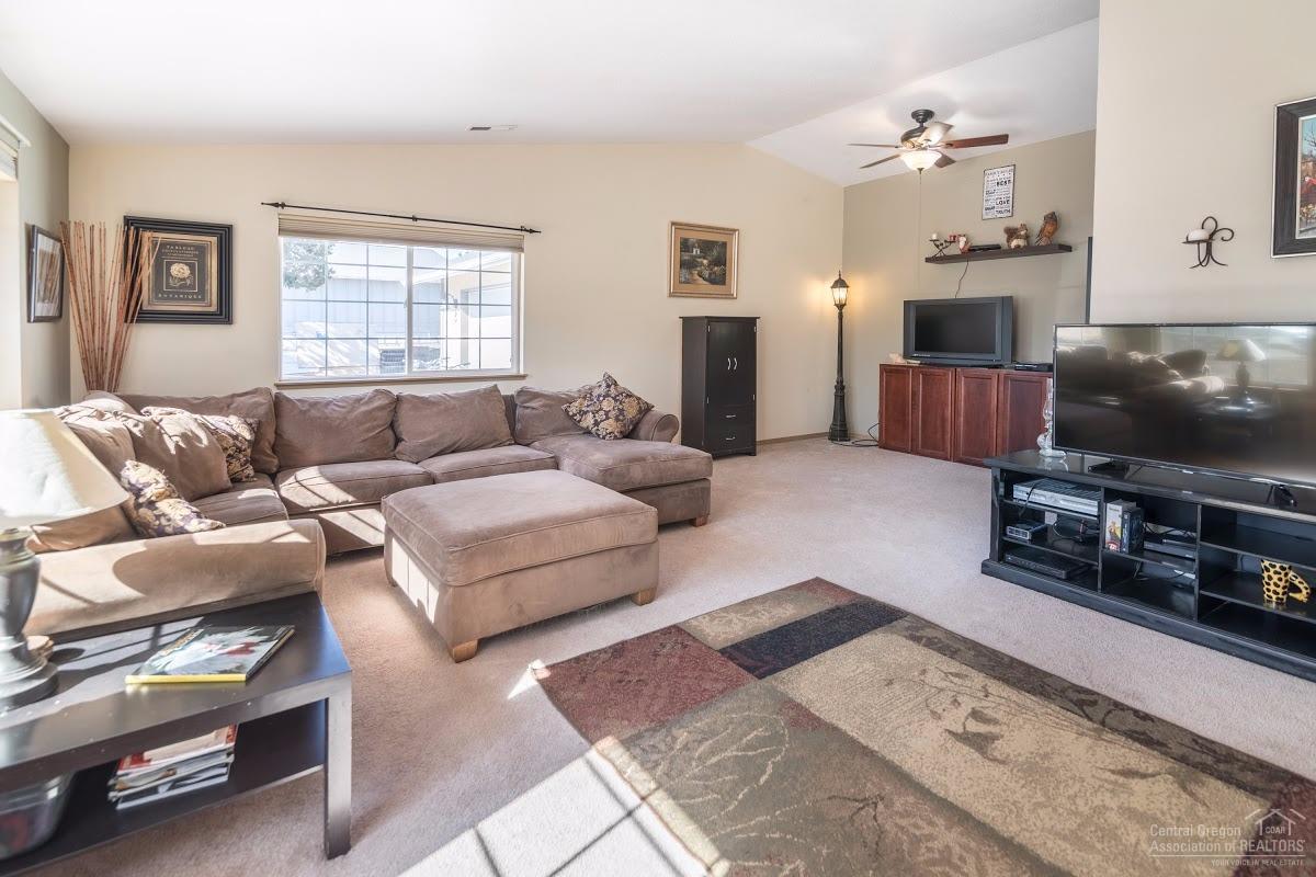 62950 Deschutes Road Bend, OR 97701 - Photo 4 of 25 Additional Photo