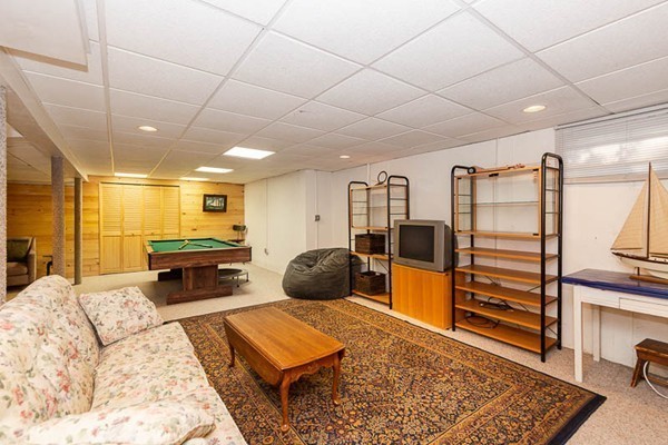 46 Timber Lane Topsfield, MA 01983 - Photo 23 of 30 Gallery Image 23