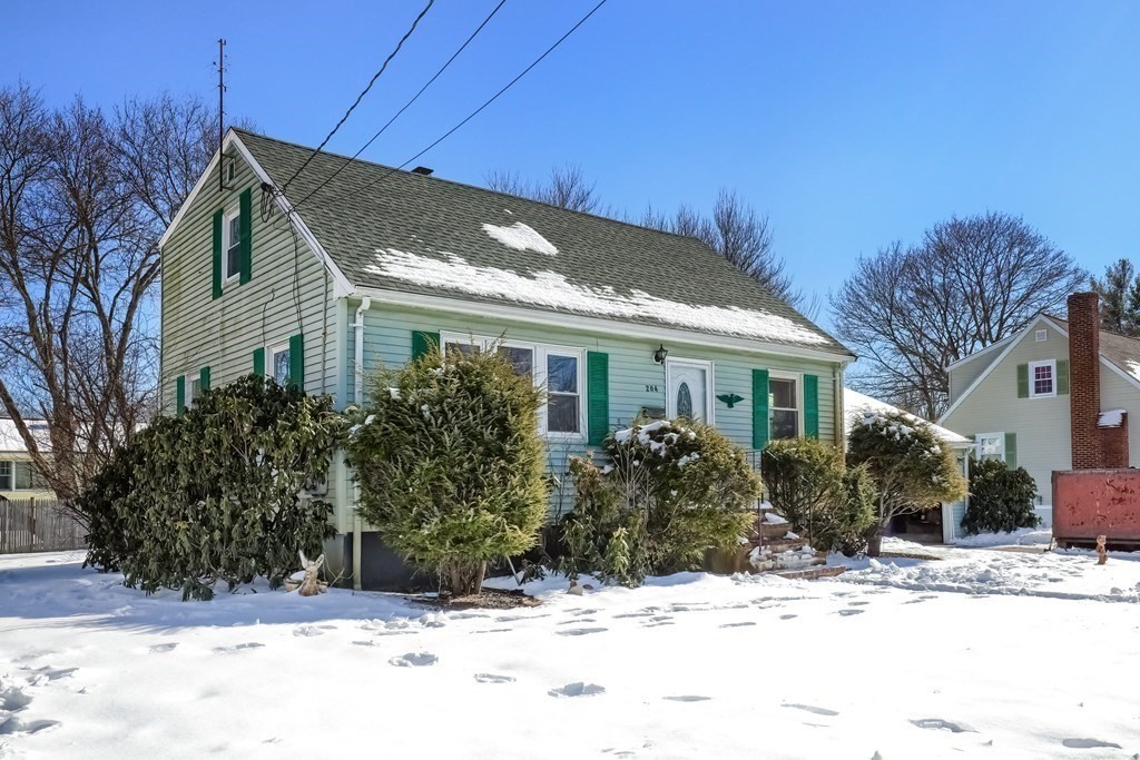 204 Moncrief Road Rockland, MA 02370 - Photo 2 of 26 Gallery Image 2