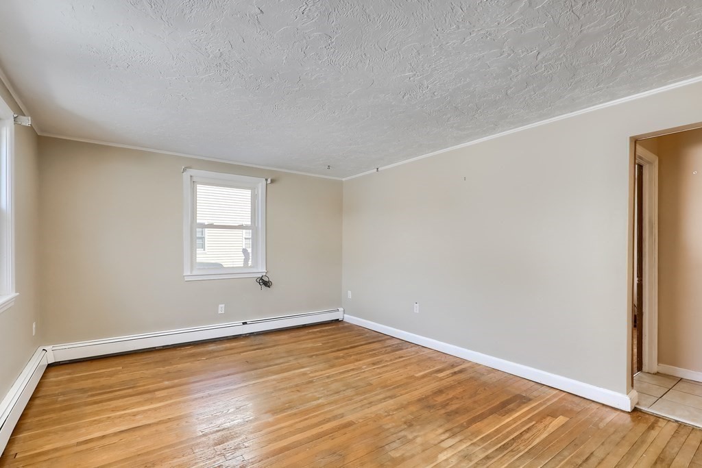 204 Moncrief Road Rockland, MA 02370 - Photo 5 of 26 Gallery Image 5