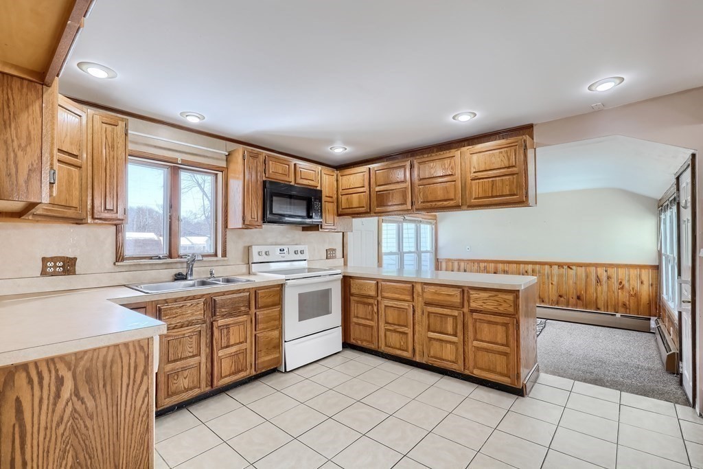 204 Moncrief Road Rockland, MA 02370 - Photo 9 of 26 Gallery Image 9