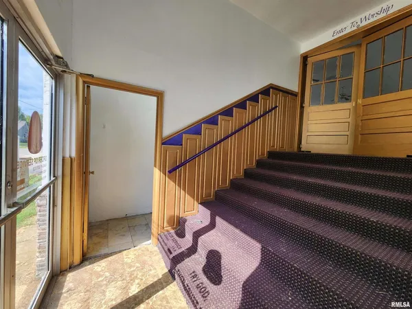 $84,900 | 409 South Hill Street, Marion, IL 62959