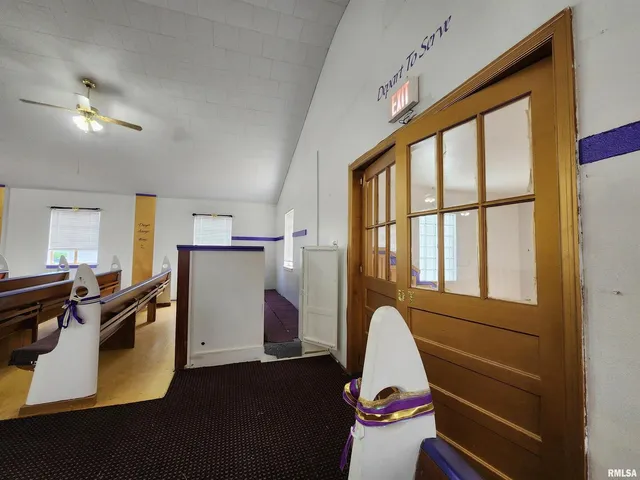 $84,900 | 409 South Hill Street, Marion, IL 62959