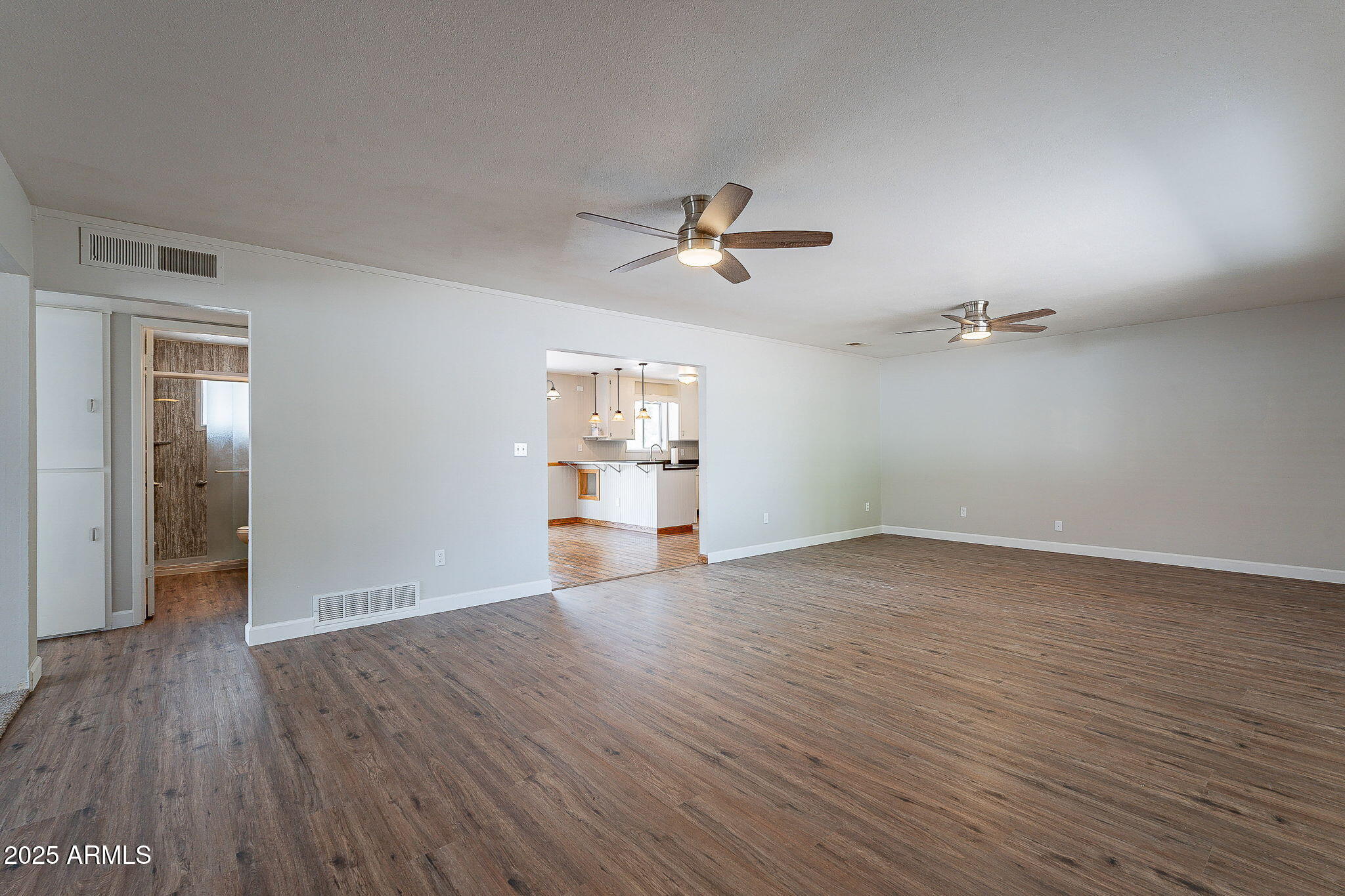 10437 East Boulder Drive Apache Junction, AZ 85120 - Photo 11 of 37 Family Room