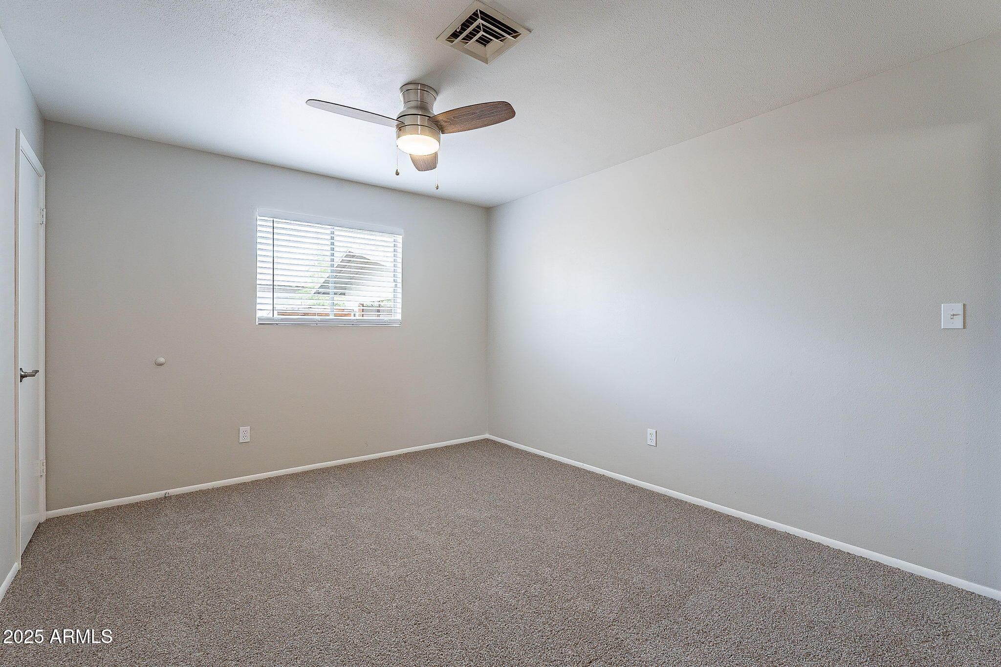 10437 East Boulder Drive Apache Junction, AZ 85120 - Photo 21 of 37 21-web-or-mls-Boulder-21