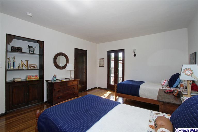 1600 San Pasqual Street Pasadena, CA 91106 - Photo 10 of 16 Additional Photo