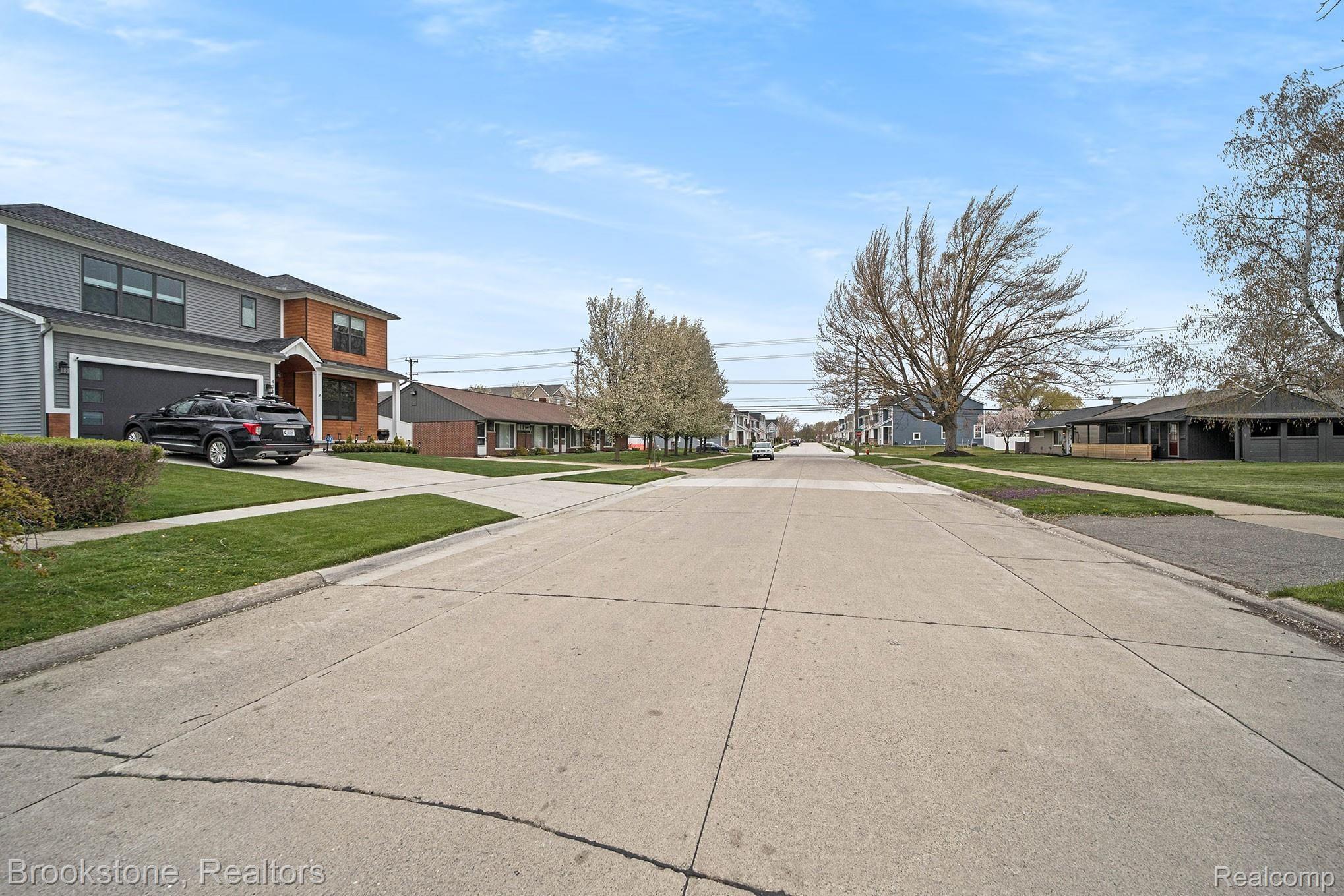 4108 Kent Road Royal Oak, MI 48073 - Photo 24 of 26 017A8036.jpg