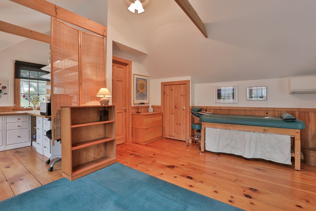 5 Oak Hill Road Harvard, MA 01451 - Photo 23 of 28