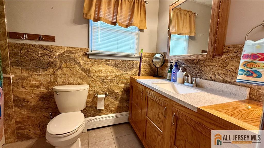 70 Spring Street Woodbridge, NJ 07095 - Photo 10 of 27 Gallery Image 10