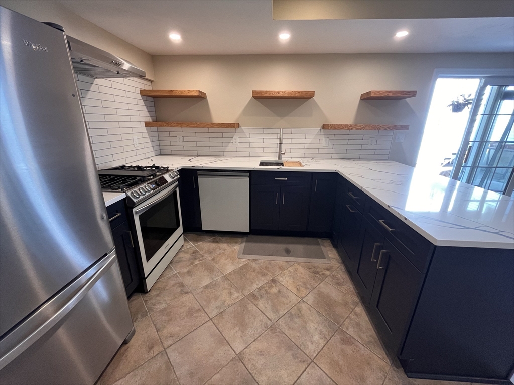 8 Little Tree Road Medway, MA 02053 - Photo 20 of 32 Gallery Image 20