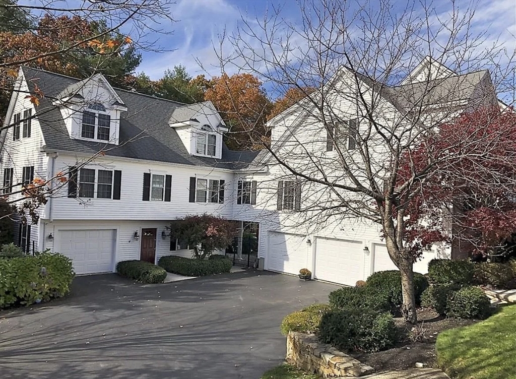 8 Little Tree Road Medway, MA 02053 - Photo 3 of 32 Gallery Image 3