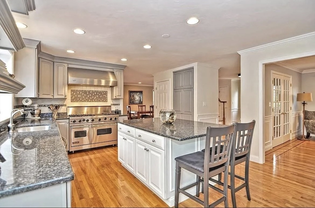 8 Little Tree Road Medway, MA 02053 - Photo 10 of 32 Gallery Image 10