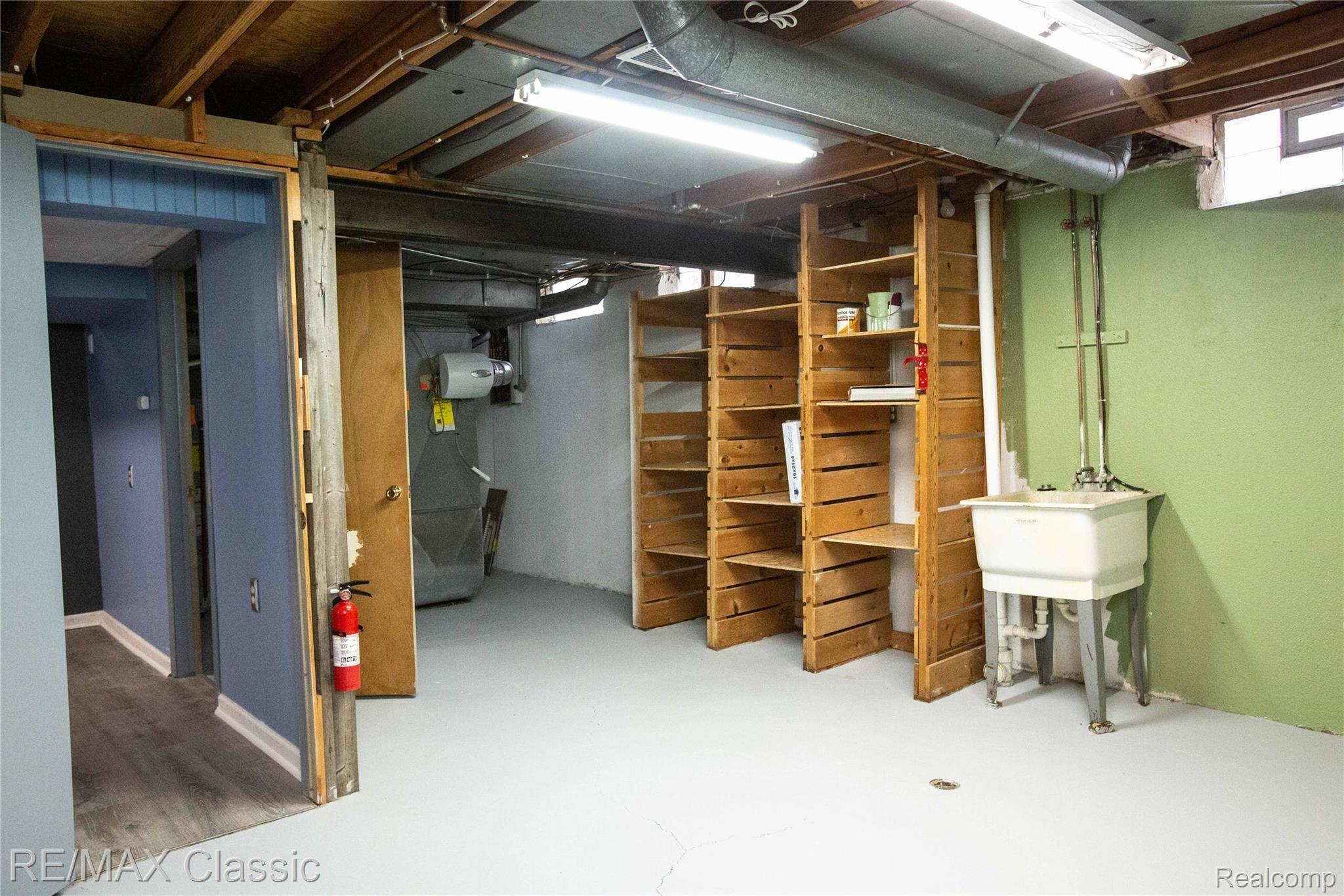 1451 Walnut Ridge Circle Canton, MI 48187 - Photo 24 of 27 Photos-24.JPG